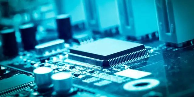 砍單潮下，芯片過剩、庫存高企問題顯現(圖1)