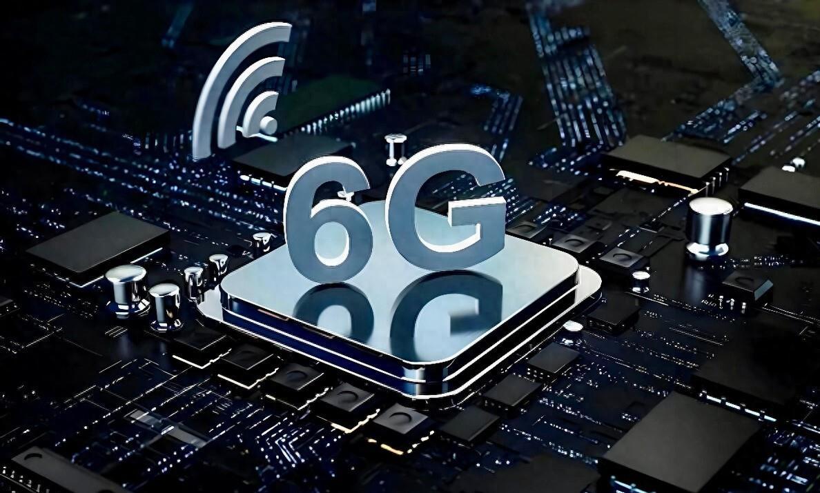 英媒直言：中國又迎來彎道超車，不靠光刻機也能解決芯片難題？(圖3)